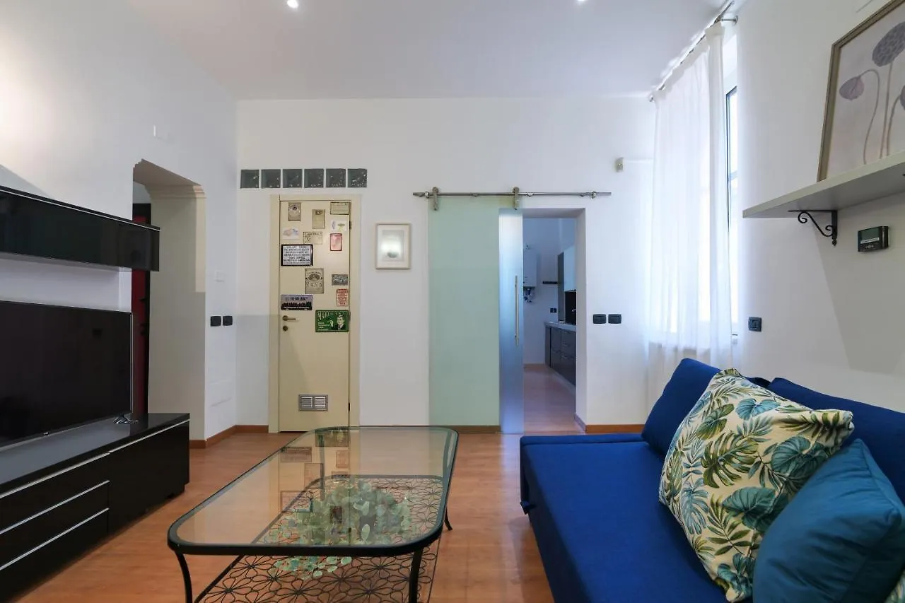Primopiano - Pellegrino Rossi B Apartman Milánó