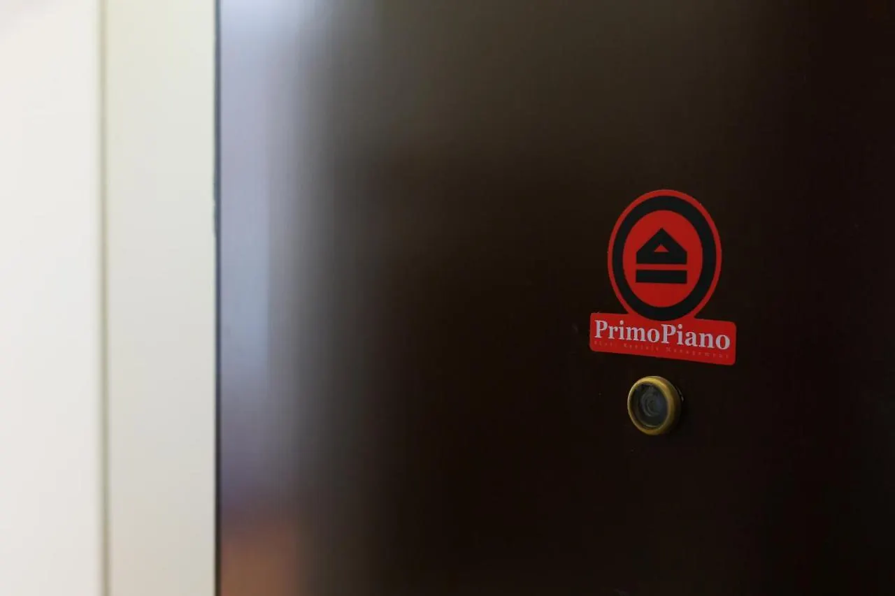 Primopiano - Pellegrino Rossi B Apartman Milánó